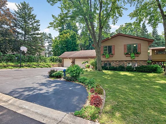 2nd image of 1838 Kathryn Cir