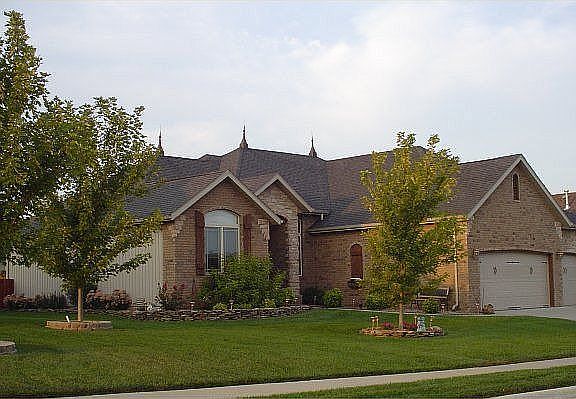 1951 Chesapeake Dr
