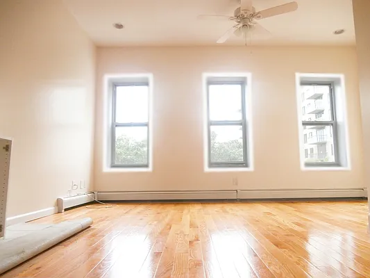 Rented by MNS | media 16