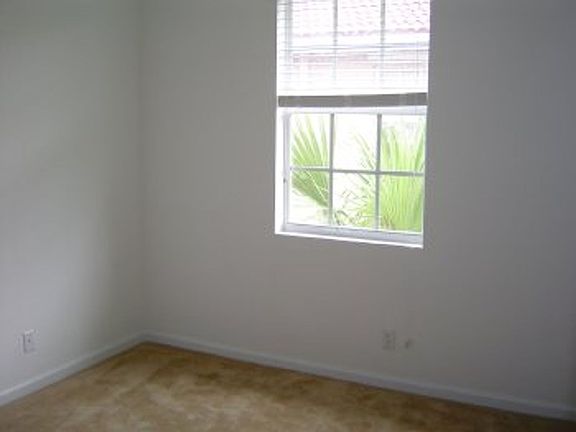 2nd image of 4809 N Wickham Cir Unit B