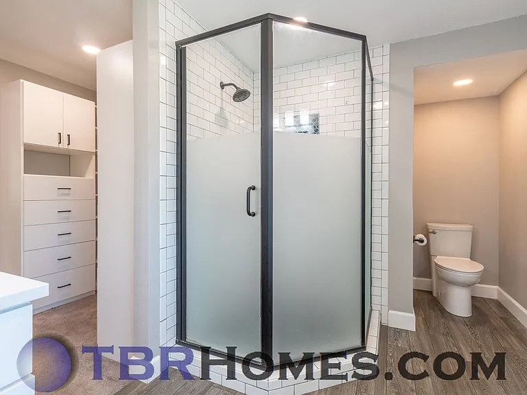 8635 W Tennessee Pl — Photo 14