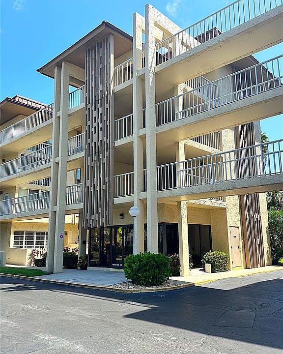 1st image of 113 Island Way APT 242