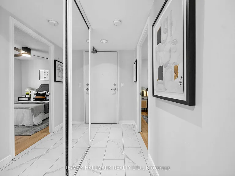 311 Richmond St E #303 — Photo 26