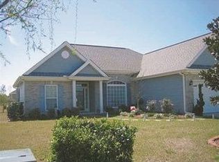 423 Seneca St NW, Calabash, NC 28467