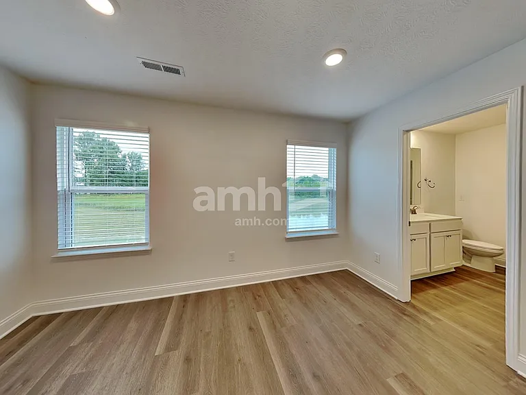 1343 Park Pl S — Photo 11