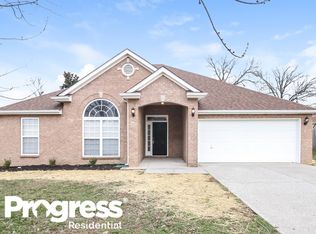 393 Davids Way, La Vergne, TN 37086