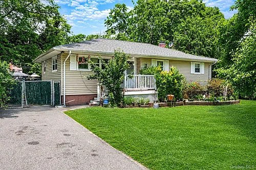 71 Pinewood Dr Photo 1