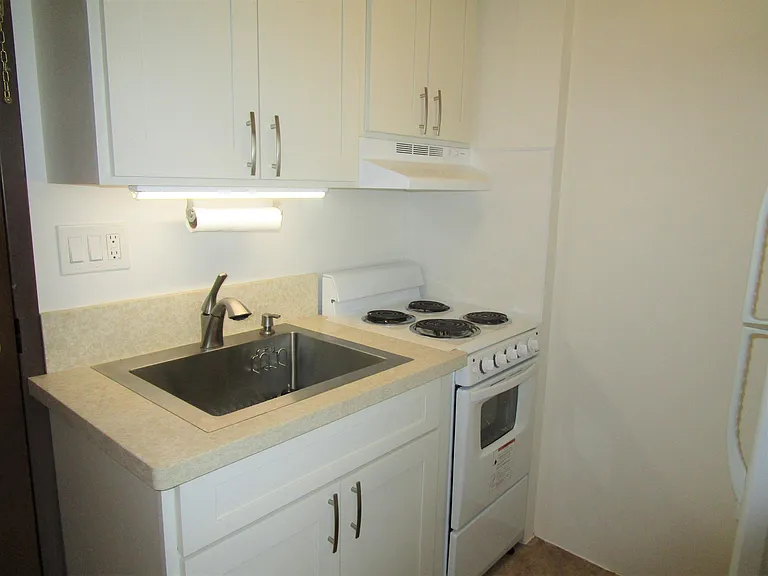 1560 Kanunu St #920 — Photo 7