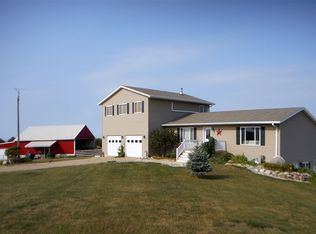 42507 Song Bird Rd, Tabor, SD 57063