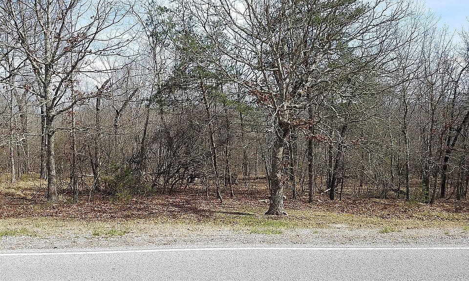 1st image of 440 Snead Dr