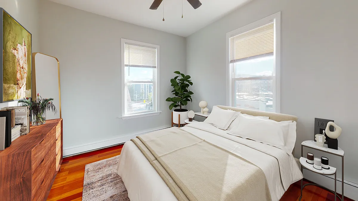 Building Photo - 108 Boston St #3