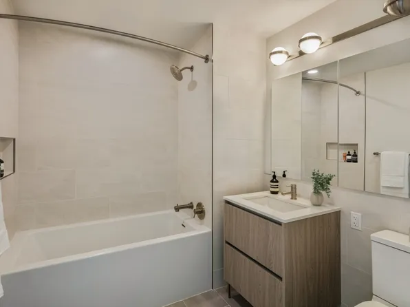 54 Crown Street image 5 of 40