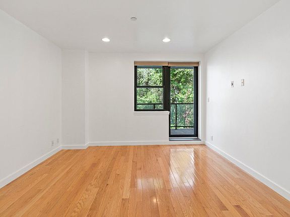4th image of 2101 Frederick Douglass Blvd APT 3D
