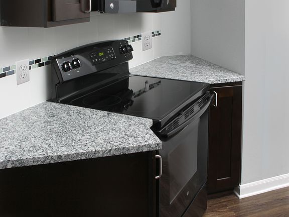 3rd image of 615 City Center Way