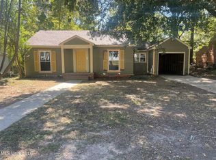555 Broadmoor Dr, Jackson, MS 39206