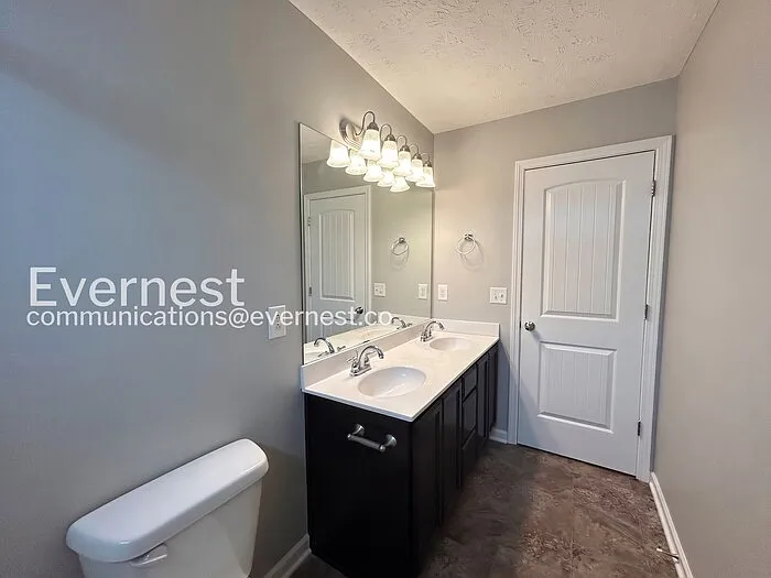 5247 Seward Crossing Blvd — Photo 13
