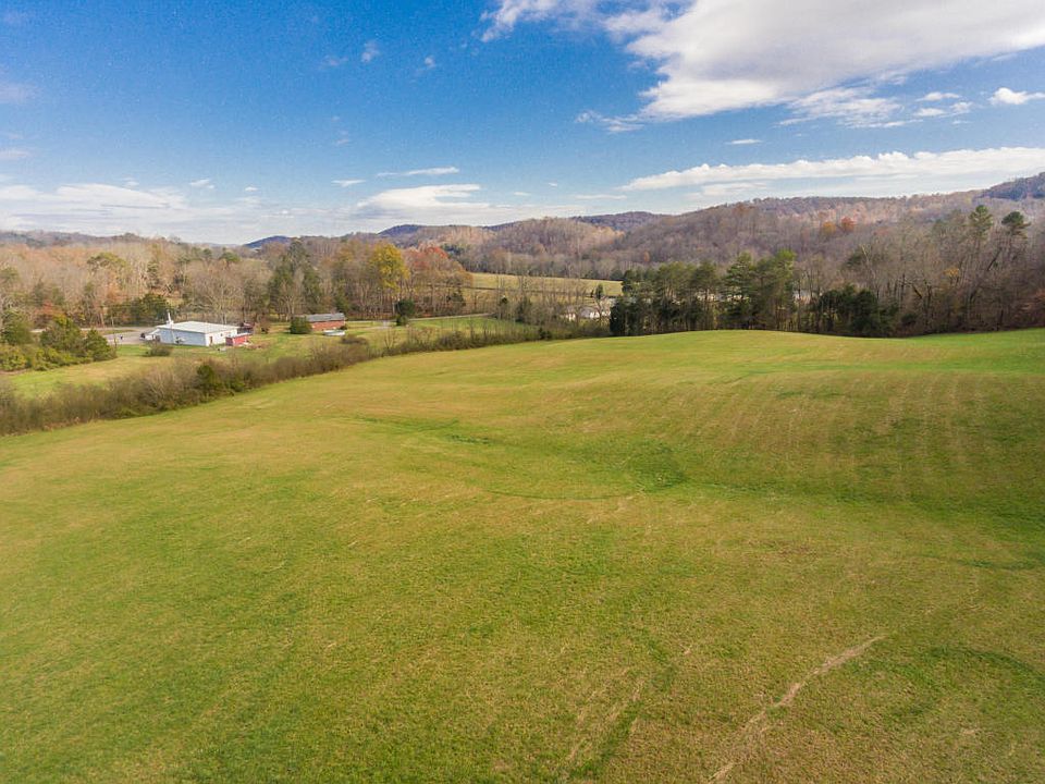 2nd image of 155 Raccoon Valley Rd