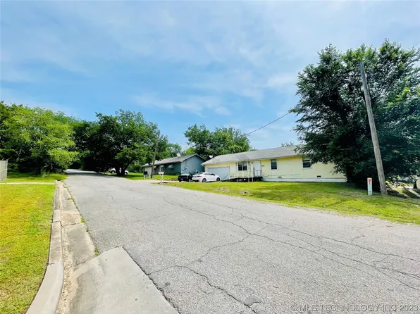 5535 S 37th West Ave, Tulsa, OK 74107