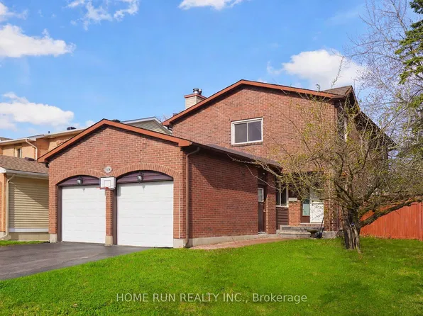 1484 Forest Valley Dr, Ottawa, ON K1C 5P4