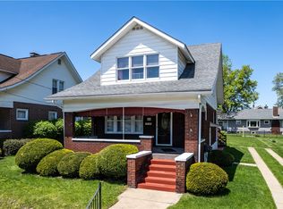 453 2nd St, Washington, PA 15301