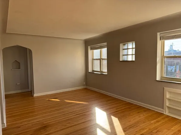 5835-45 Lindenwood Avenue, 5835 Lindenwood Ave #5841-2E, Saint Louis, MO 63109