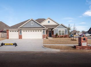 12101 SW 46th Ct, Mustang, OK 73064