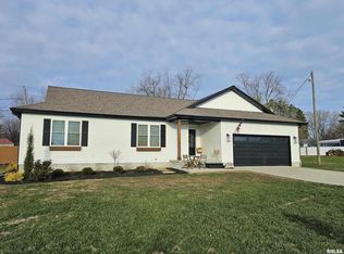 413 W Beacon Ct, Mount Vernon, IL