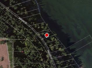 1852 Seacrest Dr, Lummi Island, WA 98262