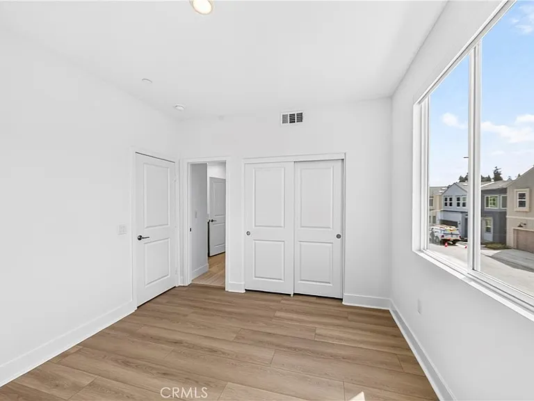 1041 Citrus Ave — Photo 19