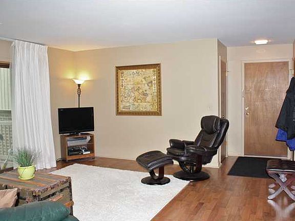 5th image of 500 E Woodingham Dr #12