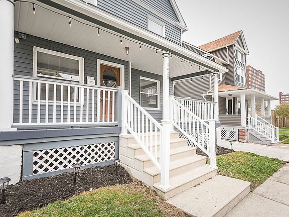 3rd image of 1432 Olivewood Ave