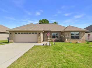 1207 Ridgefield Cir, Searcy, AR 72143