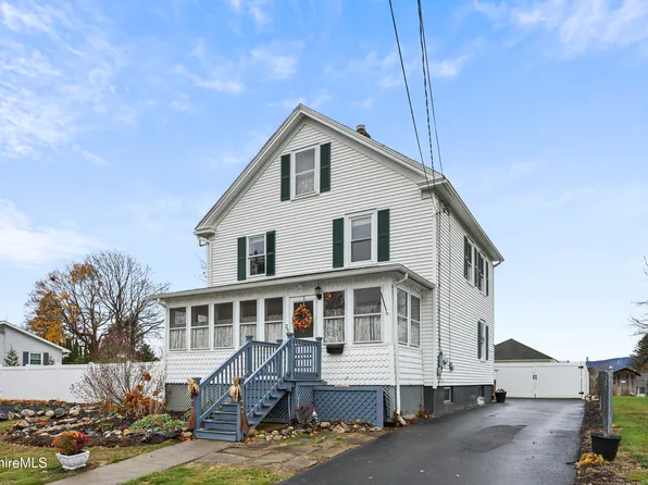 25 Calumet St, Pittsfield, MA 01201