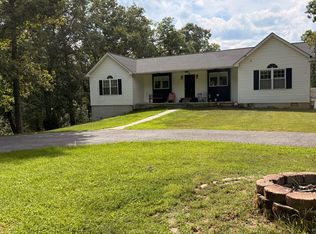 4 Overlook View Dr, Front Royal, VA 22630