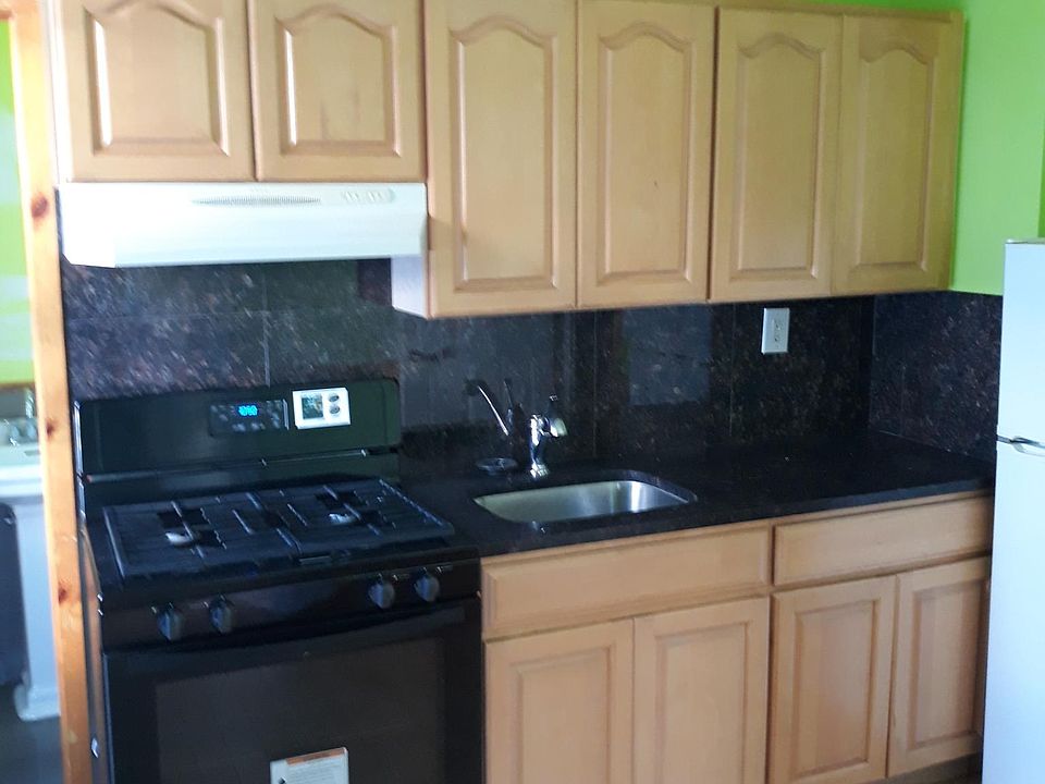 Granite Kitchen