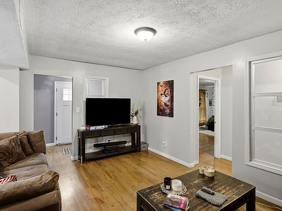 5th image of 188 Eddie St