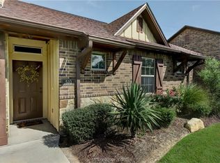 3320 Wakewell Ct, College Station, TX 77845