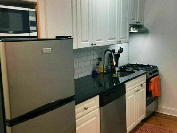 2nd image of 86 Kenmare St APT 2