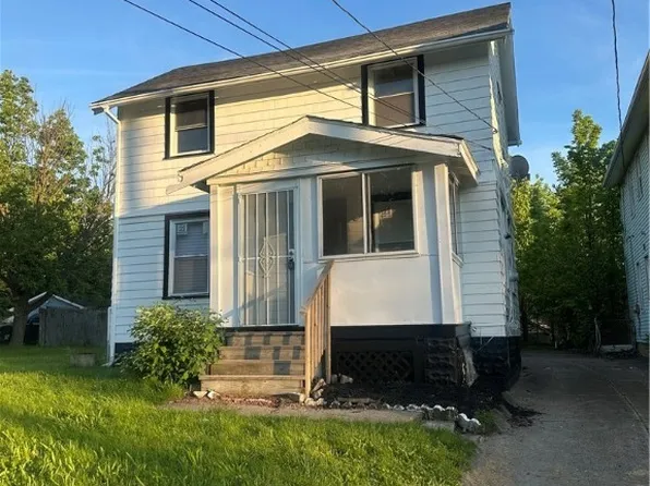 10224 Nelson Ave, Cleveland, OH 44105
