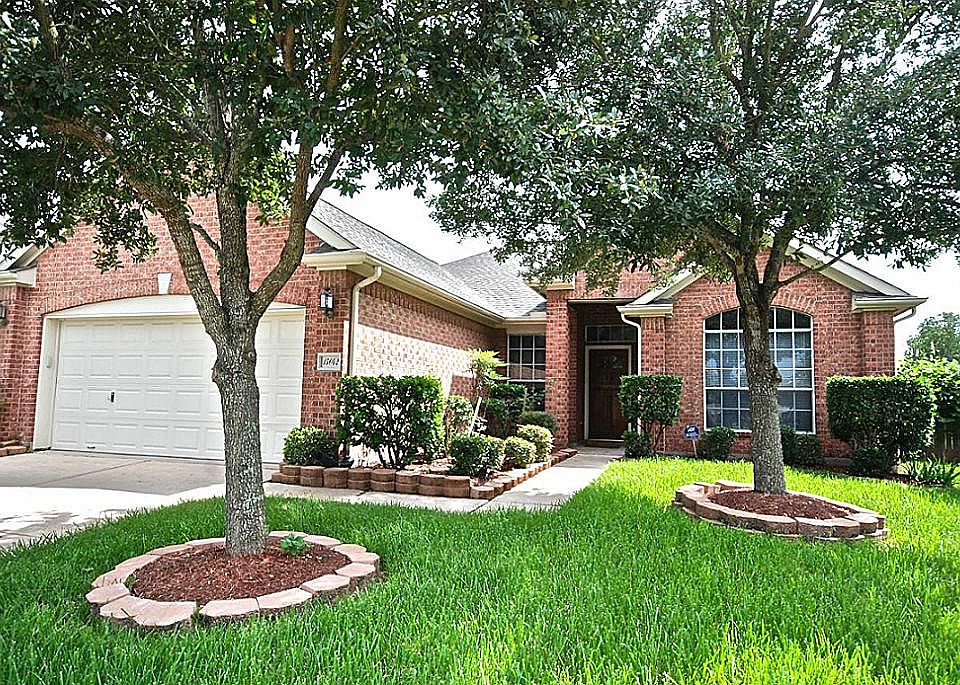 1st image of 15042 White Forge Ln