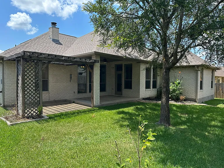 4413 Hearst Ct — Photo 38