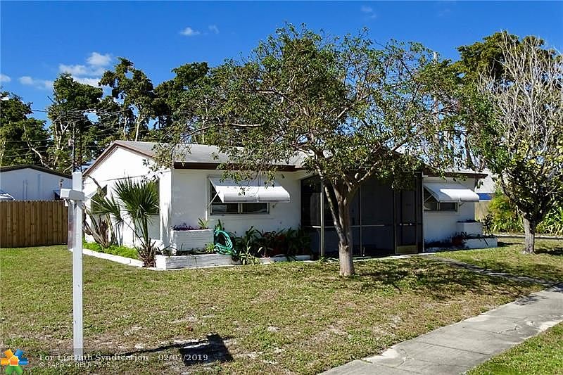 1st image of 3401 SW 13th Ct