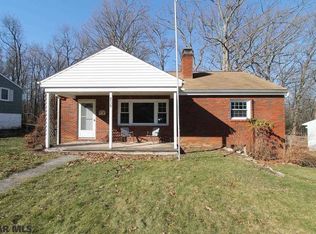 235 Deepwood Dr, Pine Grove Mills, PA 16868