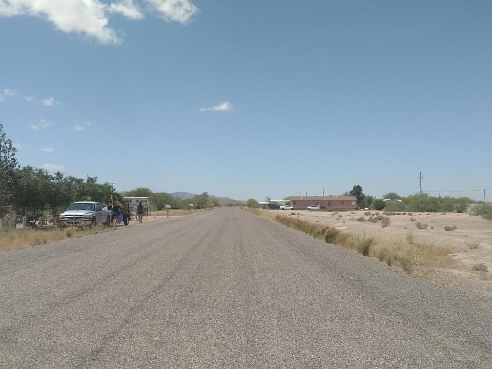 2nd image of 3445 W Quail Rd