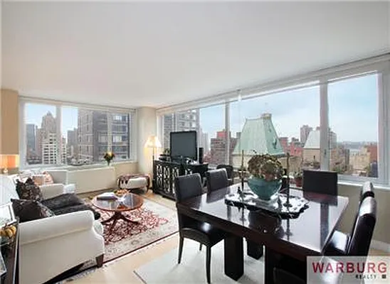 Sold by Warburg | media 3