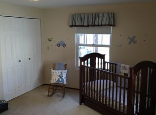 1129 Ruth Dr, Saint Louis, MO 63122