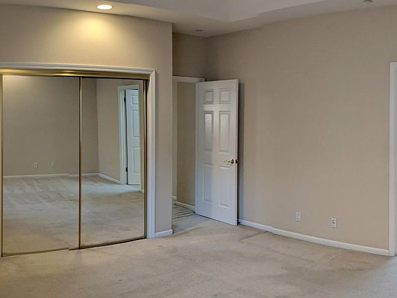 4th image of 1742 Cambria Ct