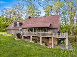 3230 Booten Creek Rd, Barboursville, WV 25504