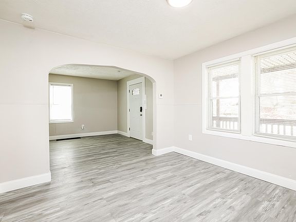 5th image of 569 Elbon Ave
