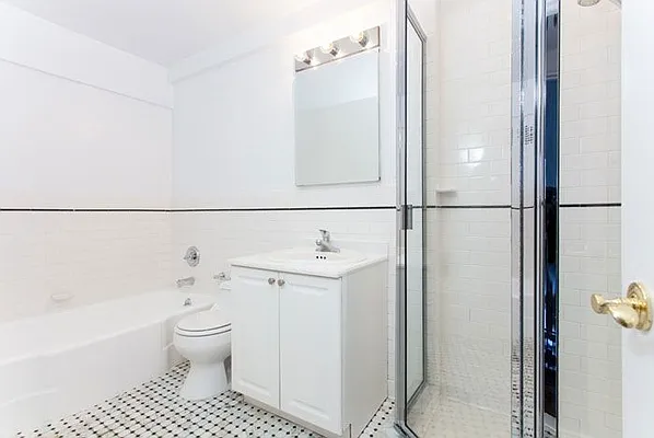 Rented by essential NEW YORK Real Estate | media 22